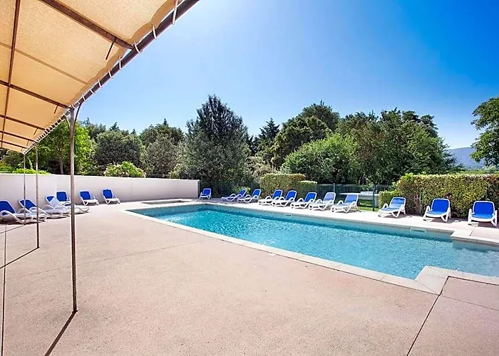 Residence Odalys Les Soleils Du Luberon
