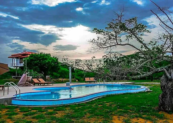 Lake Villa Resort