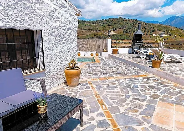 Cortijo Eucalipto Nerja 2
