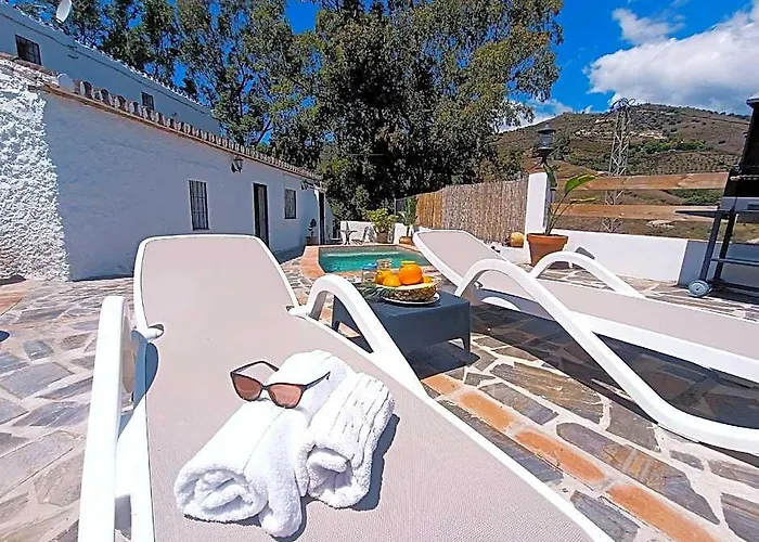 Cortijo Eucalipto Nerja 2