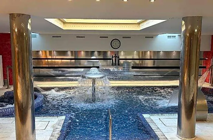 Hotel Arcea Palacio De Las Nieves