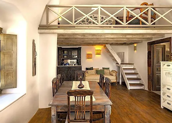 Santorini Vista Legacy Retreat - Live The History, Wake To The View