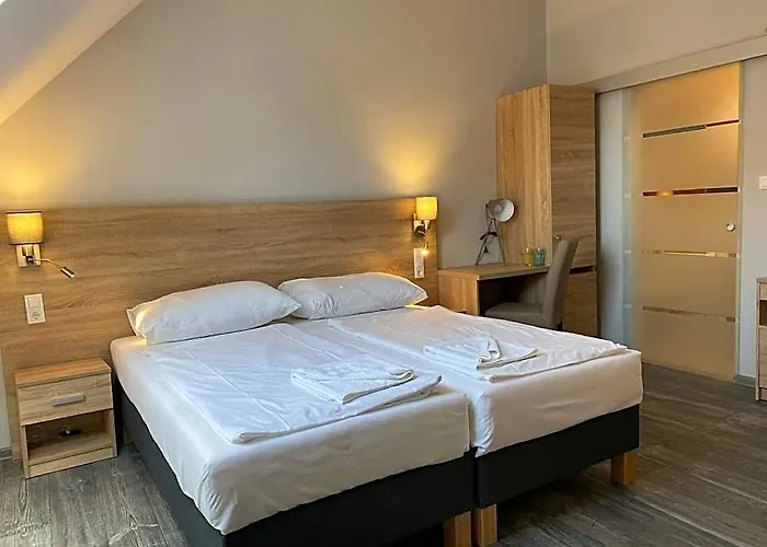 Kis Szieszta Guesthouse B&B