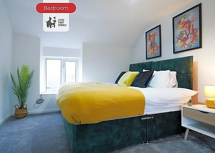 Serene 3Br Cottage Escape: Parking, Kitchen, Wi-Fi