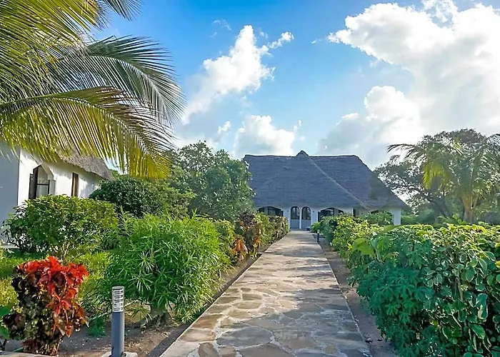 Pearl Beach Resort And Spa Zanzibar