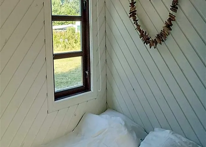 Charming Cabin In A Relaxing Camping Resort