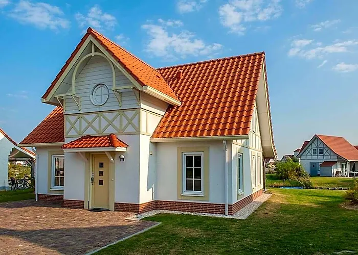 Restyled Villa With Sauna And Rowing Boat Near Sea