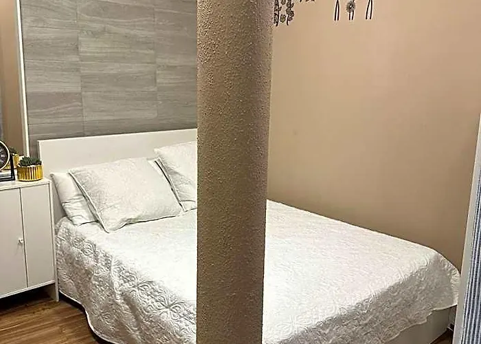 Sn-Hostel