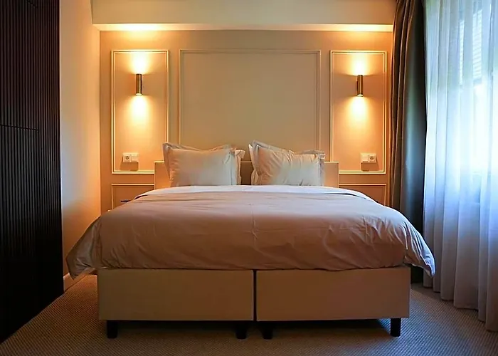 The Lodge Bed & Wellness Oisterwijk Sauna, Jacuzzi, Luxury