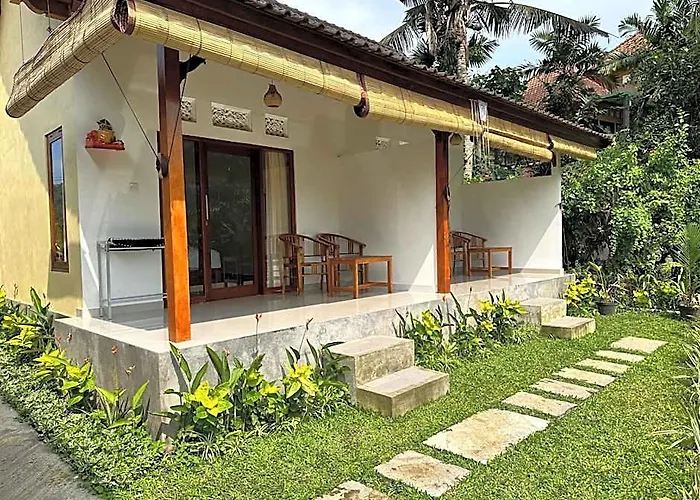 D'Janu Homestay
