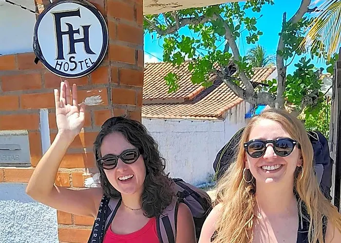 Itaipuacu Hostel Da Patty Proximo A Praia E Terminal Da Rua 01