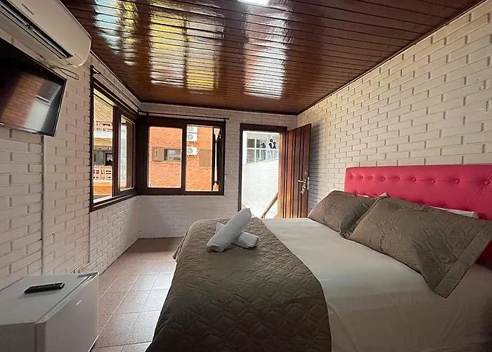 Mare Blu - Pousada Hostel