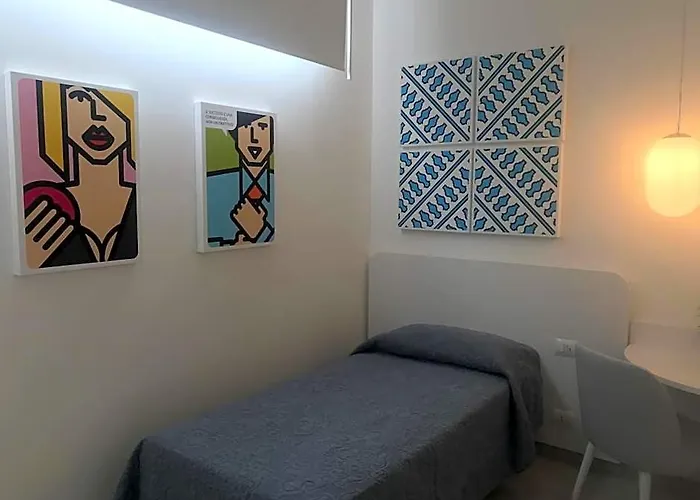 Glave Rooms
