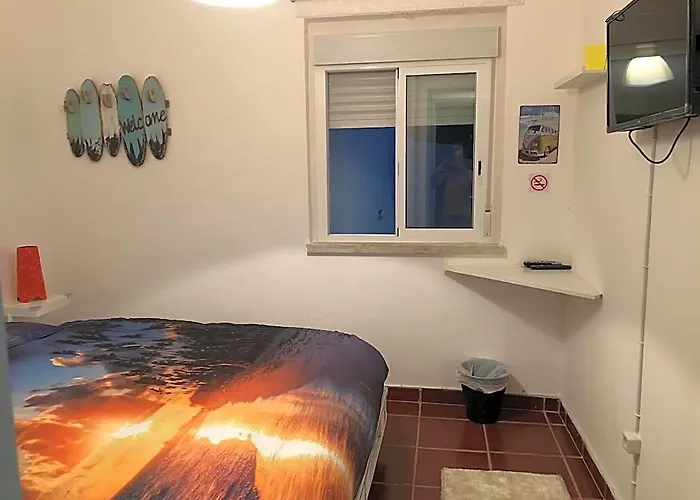 Fonte Da Telha Cliff House - Guesthouse