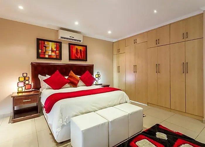 Luxury Executive Double Room For 2 Guests With Ensuite Bathroom, In Ballito