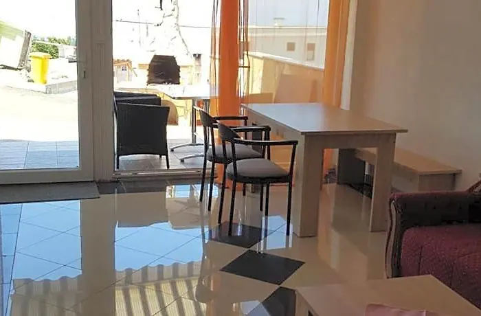 Apartmani Matteo