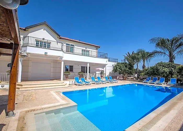 Protaras Holiday Villa An75
