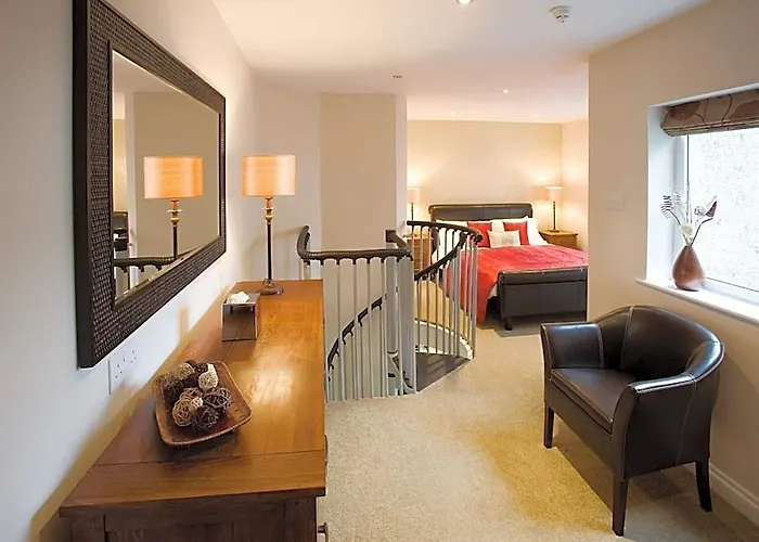 The Hideaway At Windermere (Adults Only)
