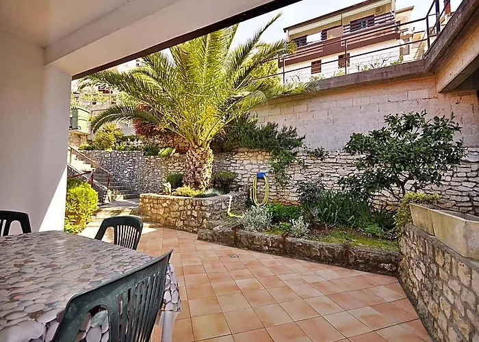Apartment 653