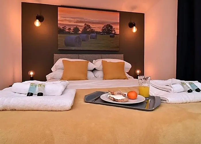 Bollin Suite - Chester Road Apartments By Premier