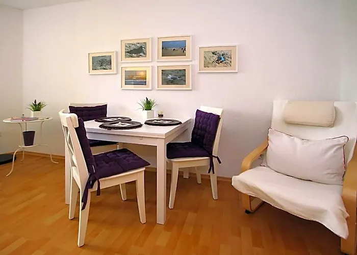 Ferienwohnung Kapitanskajute In Dornumersiel