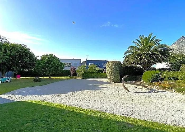 Charming Apartment Facing The Sea, In Lodonnec, Loctudy