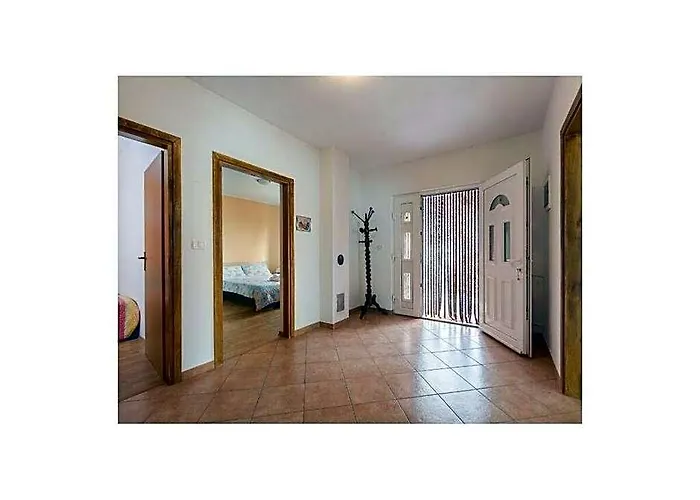 Haus Viola Comfortable Holiday Residence