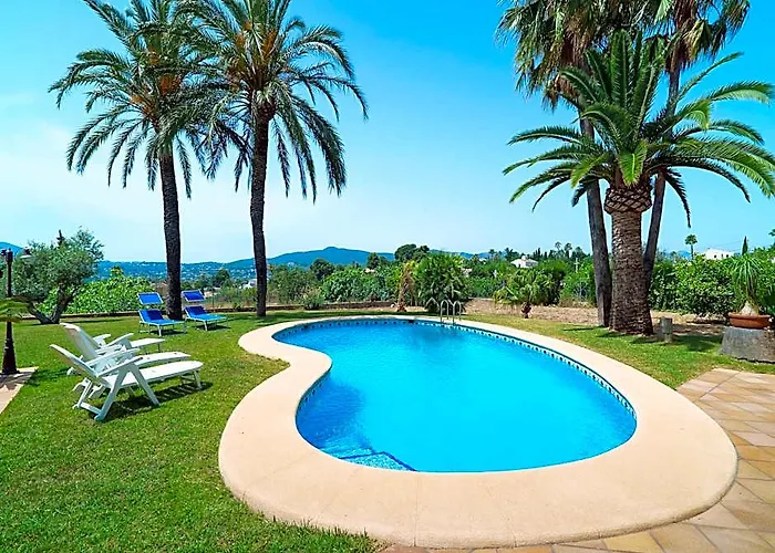 Cantallops - Villa With Private Pool. Free Wifi