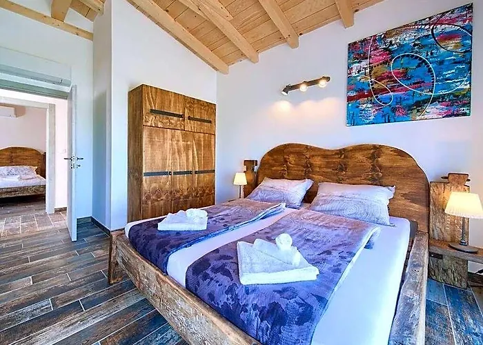 Imperia 4 Comfortable Holiday Residence