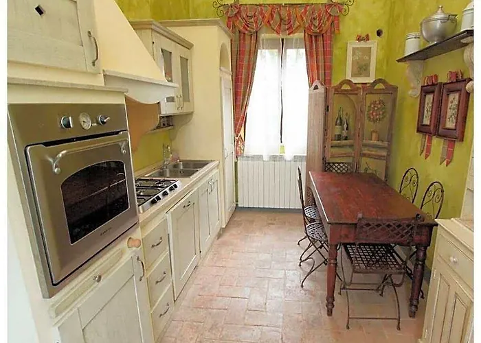 Villa Ranciano Comfortable Holiday Residence