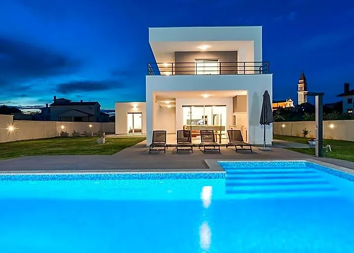 Villa Miramar Comfortable Holiday Residence