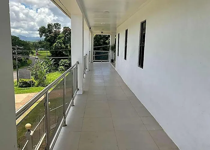 White Diamond Apartment