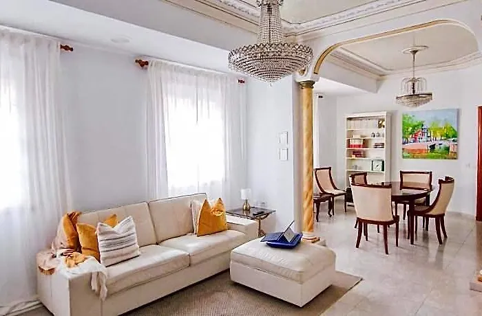 De Villa Suites
