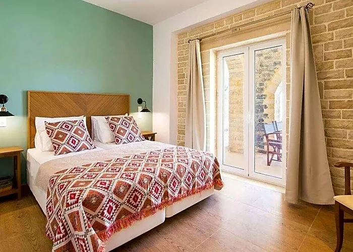 Efrosini Comfortable Holiday Residence