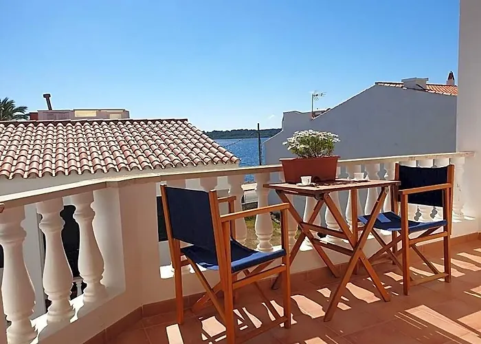 Roca Fornells, Comodo Apartamento F105