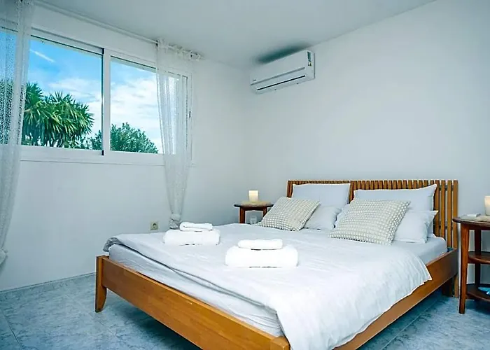 Casa Feliz - Stunning Villa With Private Pool And Free Wifi