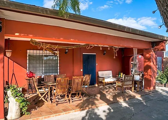 Entire House Near Beach With Air Conditioning