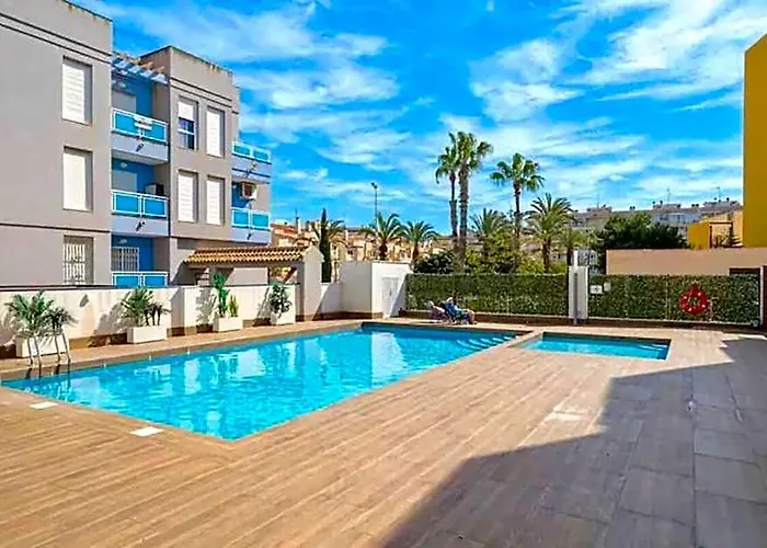 Quiet Apartment, 2 Swimming Pools, Near The Sea