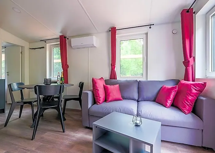 Gecko - A Beautiful Tiny House!