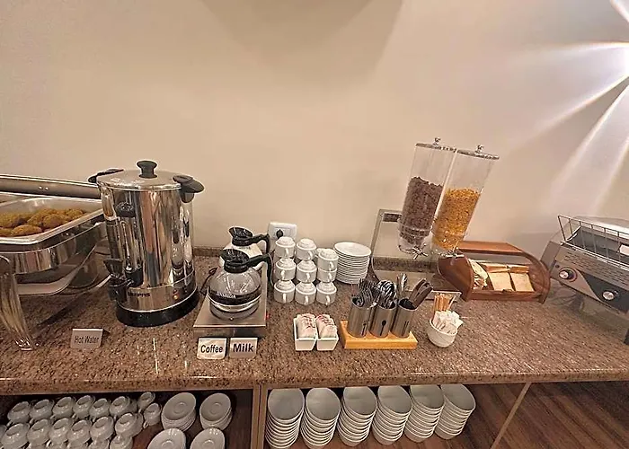 Petra Premium Hotel