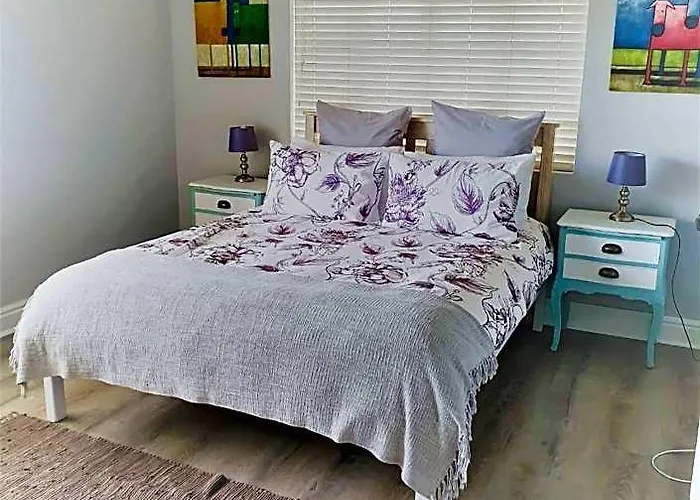Stoneridge Top Deck Peaceful Farm Stay