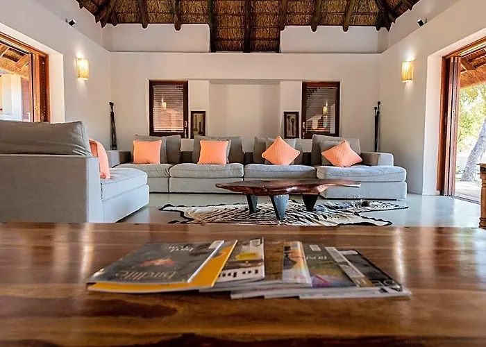 Ilanga Safari Lodge - Welgevonden Game Reserve