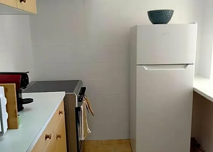 Lovely 2-Bedroom Rental In Carvoeiro Free Parking
