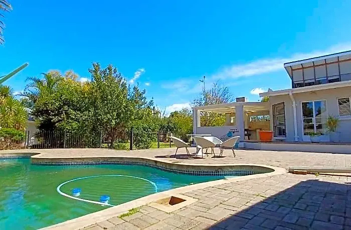 Garden Court Guest House