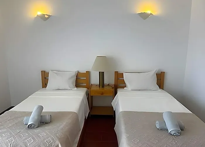 Praia Do Carvoeiro 1Bedroom Duplex Beach Apartment