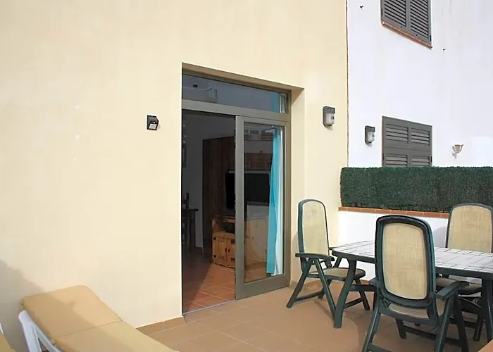 Bravos Apartment Cotillo 4