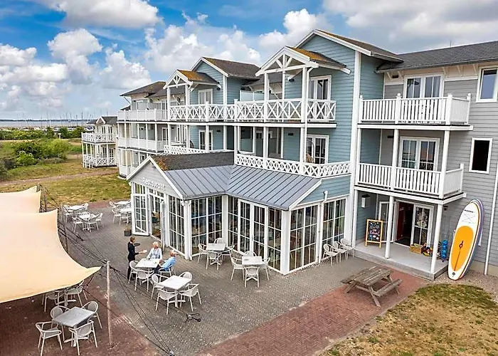 Villa By The Harbour With Sauna