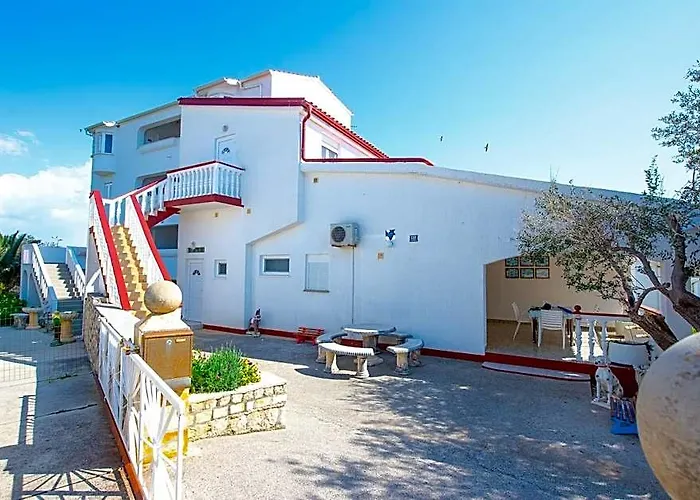 Apartments Ruzmarin