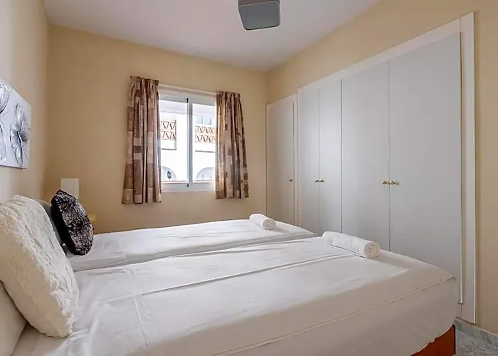 Golfer'S Dream Apartment In Mijas Golf Ref 81