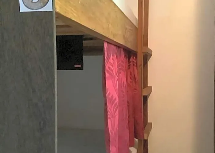 Royal Rat Hostel